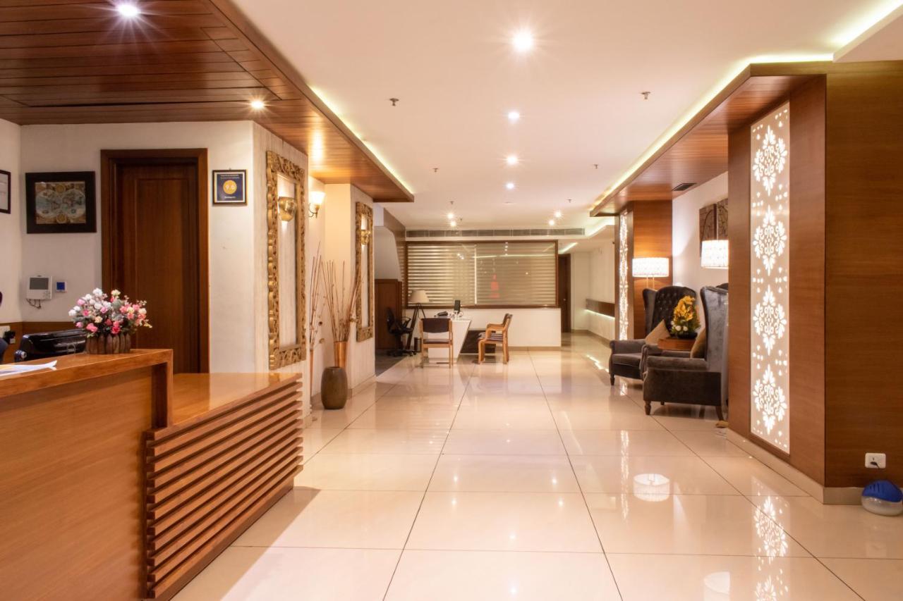 Grand Hotel Nawanshahr Nawāshahr エクステリア 写真