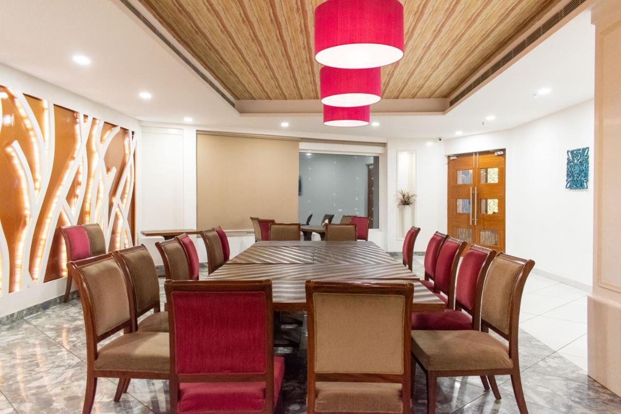 Grand Hotel Nawanshahr Nawāshahr エクステリア 写真