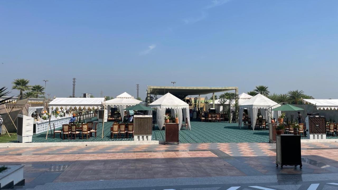 Grand Hotel Nawanshahr Nawāshahr エクステリア 写真
