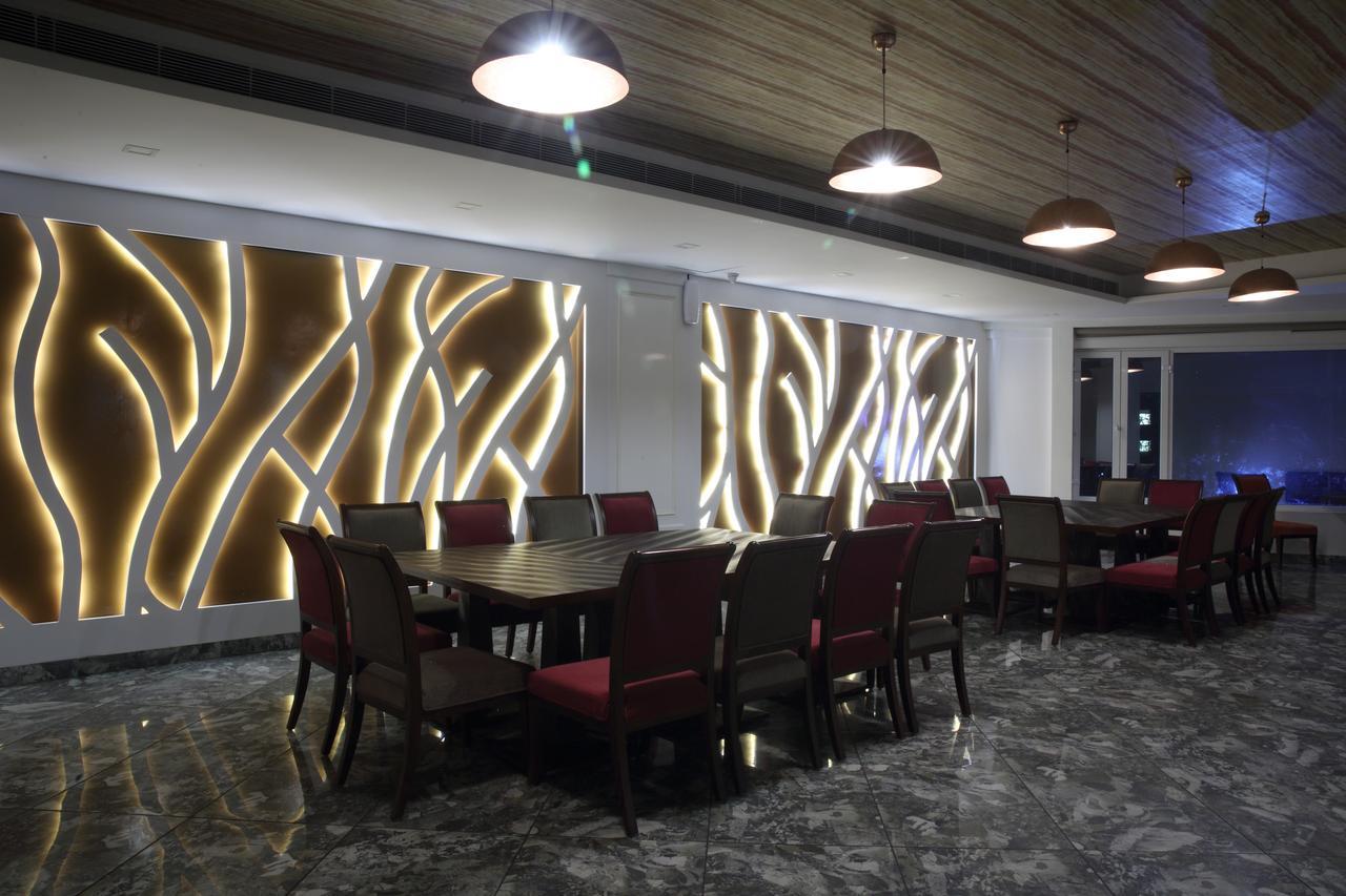 Grand Hotel Nawanshahr Nawāshahr エクステリア 写真