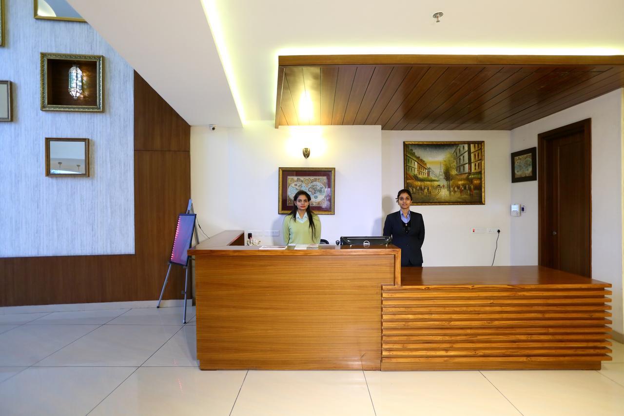 Grand Hotel Nawanshahr Nawāshahr エクステリア 写真