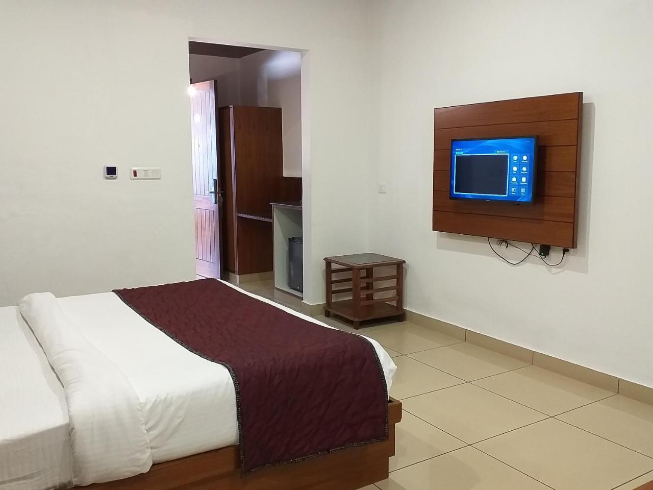 Grand Hotel Nawanshahr Nawāshahr エクステリア 写真